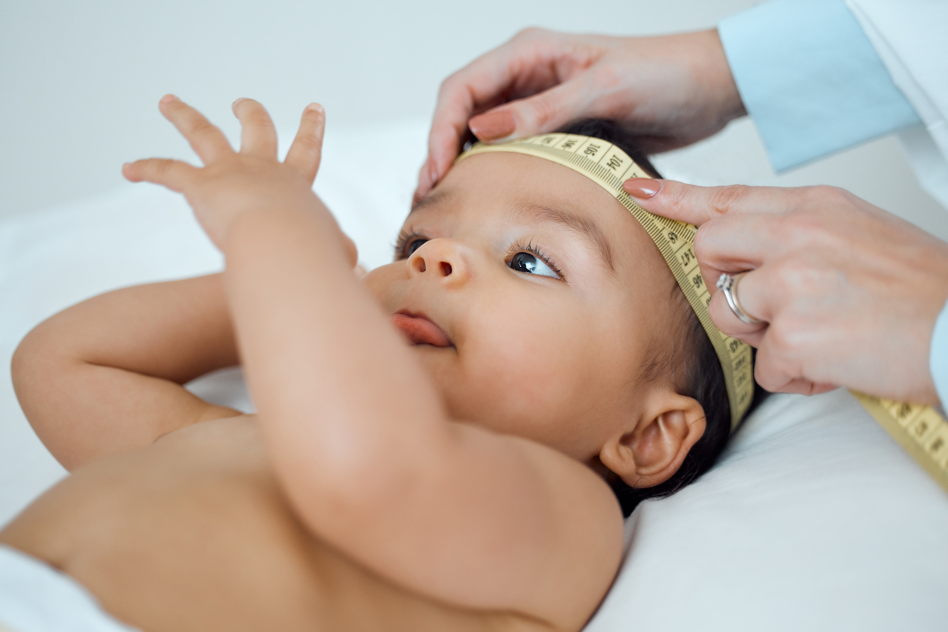 cranio neonato misurazione pediatra